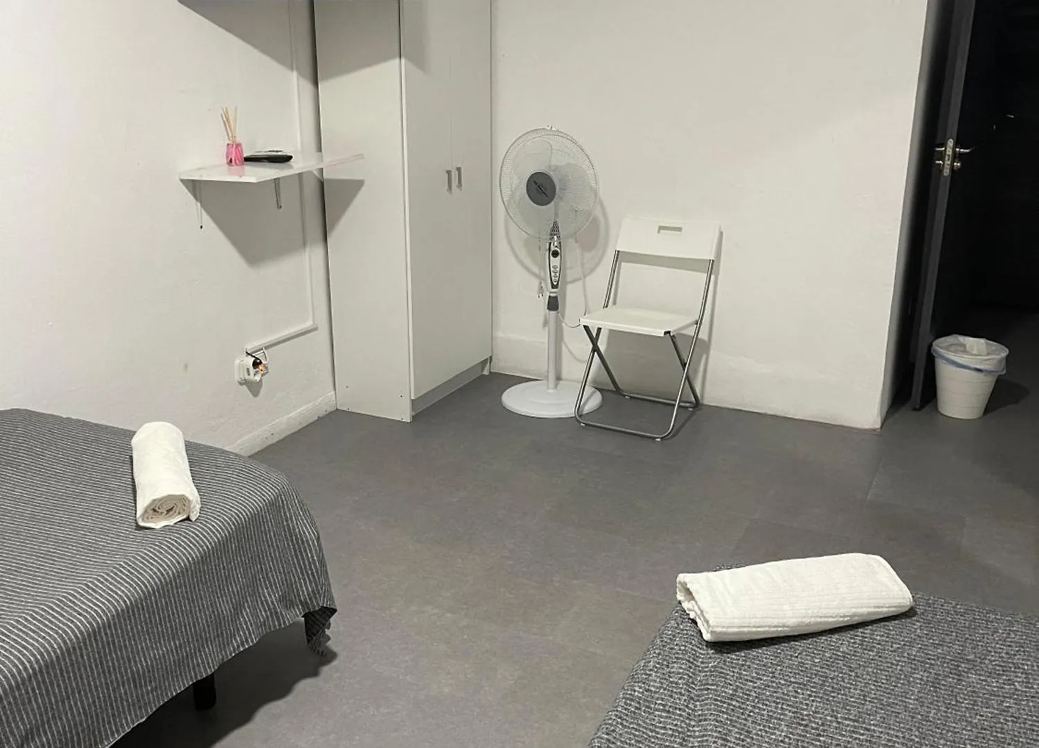 Pensión Hostal Santa Calma Marbella
